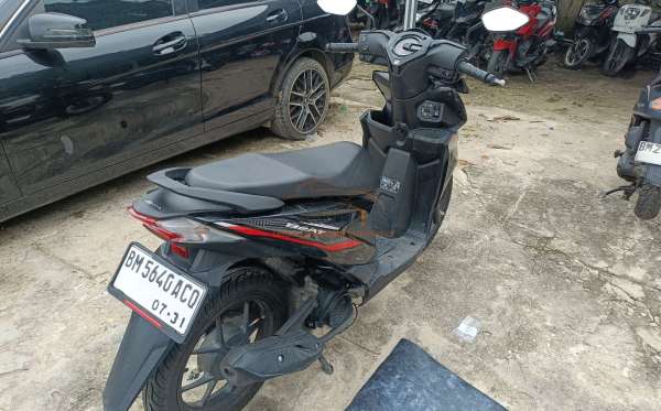 HONDA  BEAT