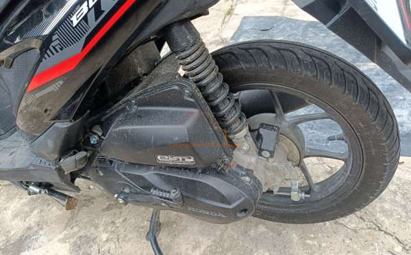HONDA  BEAT