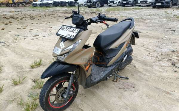 HONDA BEAT STREET