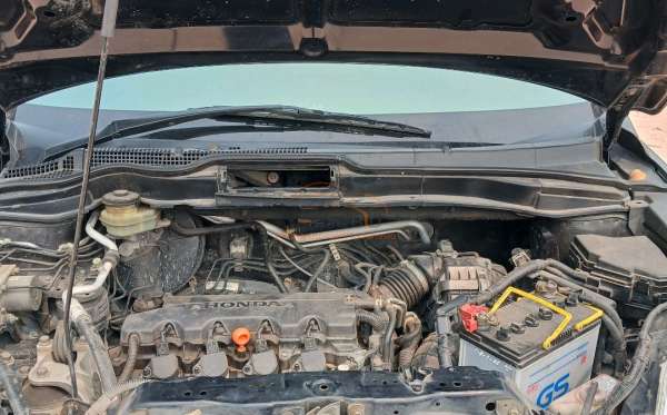 HONDA CR-V RE1 2WD 2.0 A/T