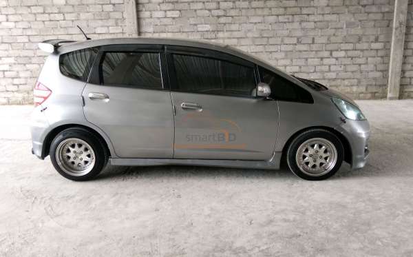HONDA  JAZZ  GE8 1.5 E