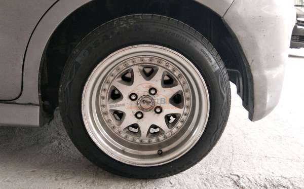 HONDA  JAZZ  GE8 1.5 E