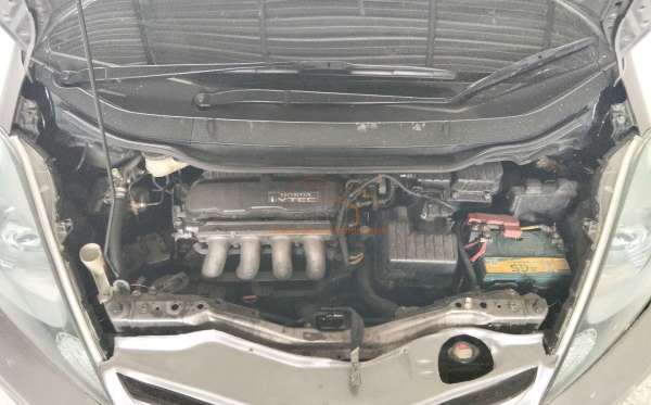 HONDA  JAZZ  GE8 1.5 E