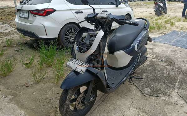 HONDA  SCOOPY