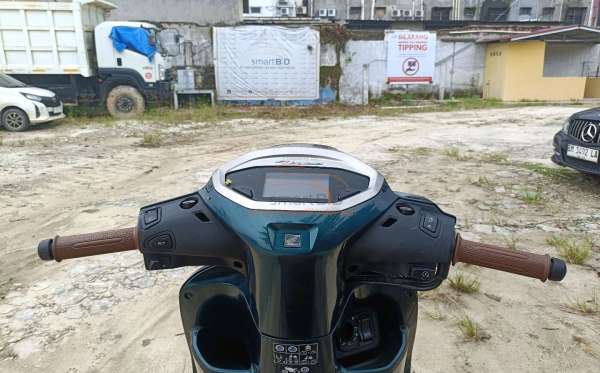 HONDA  STYLO