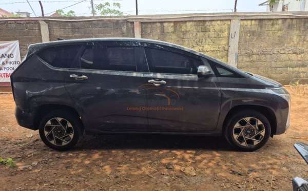 HYUNDAI  STARGAZER  PRIME 4X2