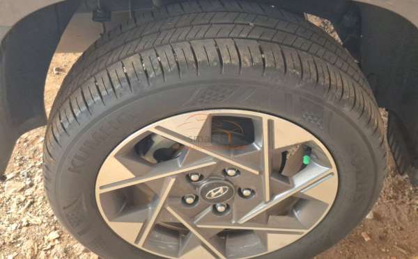 HYUNDAI  STARGAZER  PRIME 4X2