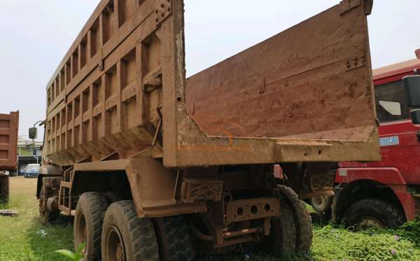 MERCEDES BENZ  AXOR  2528 CH (6X4)