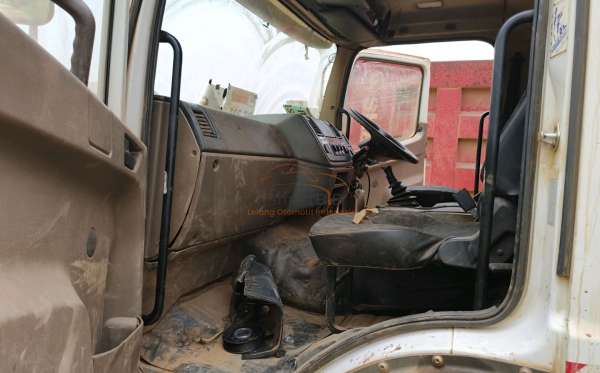 MERCEDES BENZ  AXOR  2528 CH (6X4)