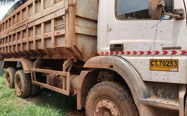 MERCEDES BENZ  AXOR  2528 CH (6X4)