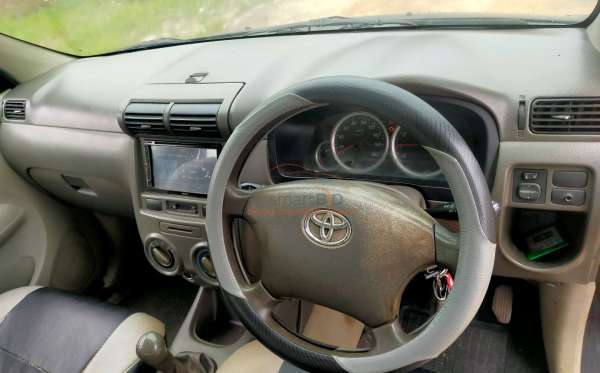 TOYOTA AVANZA 1.3 G