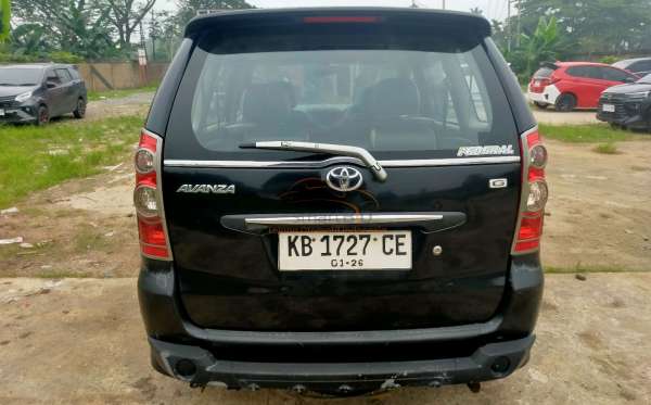 TOYOTA AVANZA 1.3 G