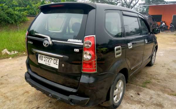 TOYOTA AVANZA 1.3 G