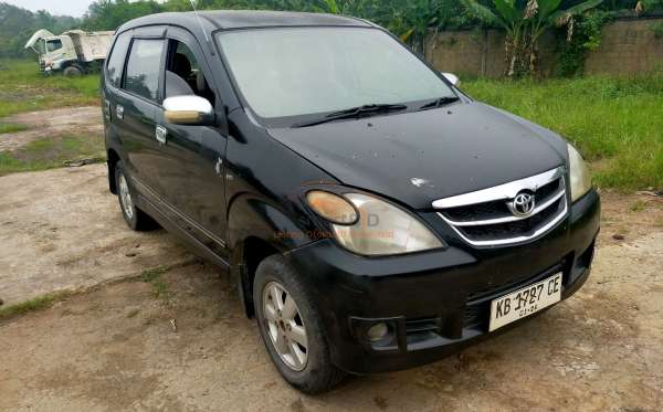 TOYOTA AVANZA 1.3 G