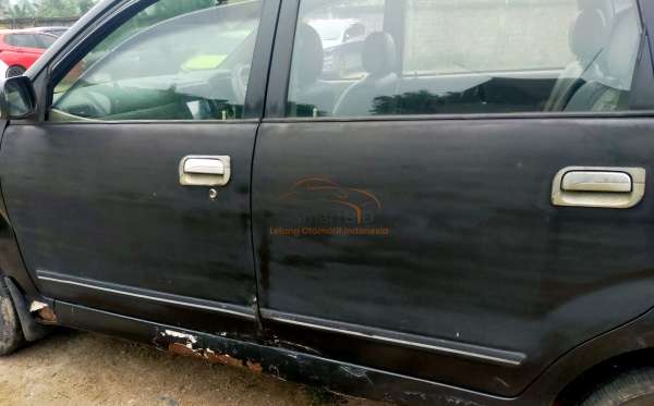 TOYOTA AVANZA 1.3 G