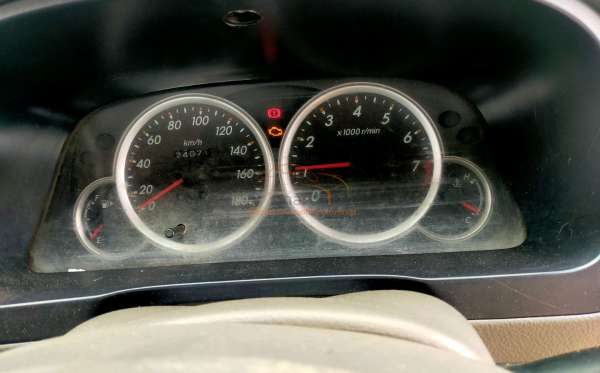 TOYOTA AVANZA 1.3 G