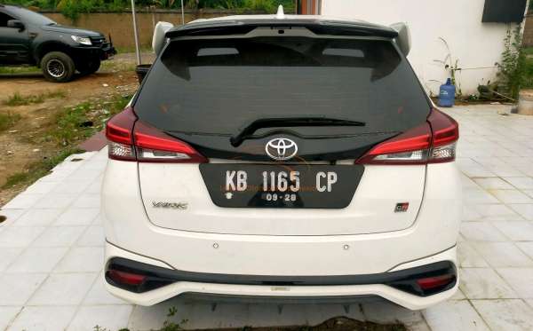TOYOTA YARIS 1.5 S