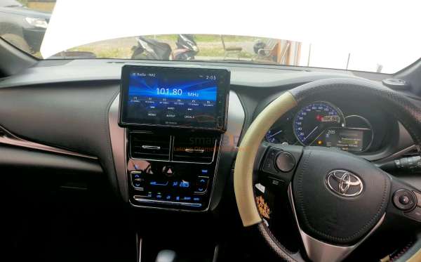 TOYOTA YARIS 1.5 S