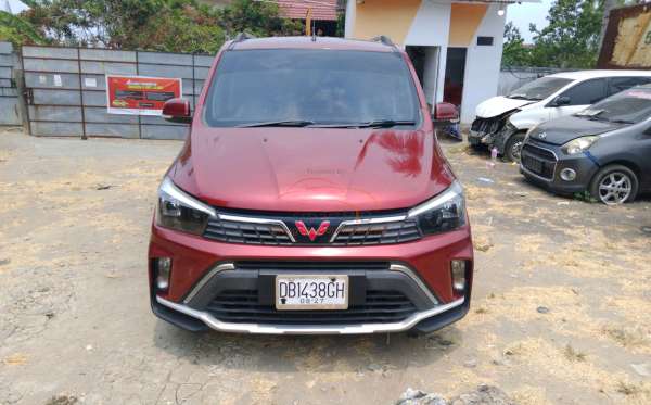 WULING  CONFERO  S 1.5C
