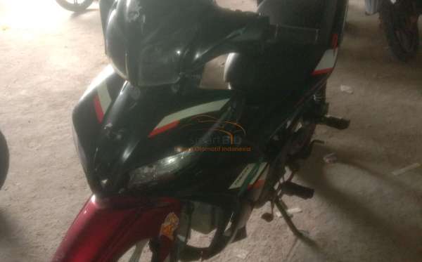 YAMAHA JUPITER Z1 CW