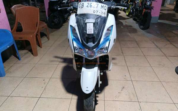 YAMAHA LEXI