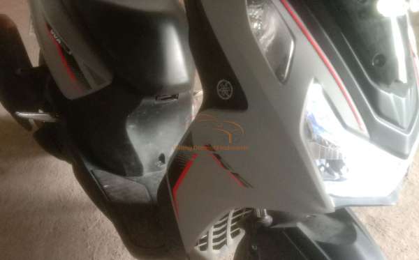 YAMAHA LEXI LX 155 S