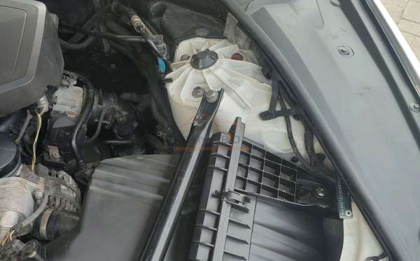 BMW 528i