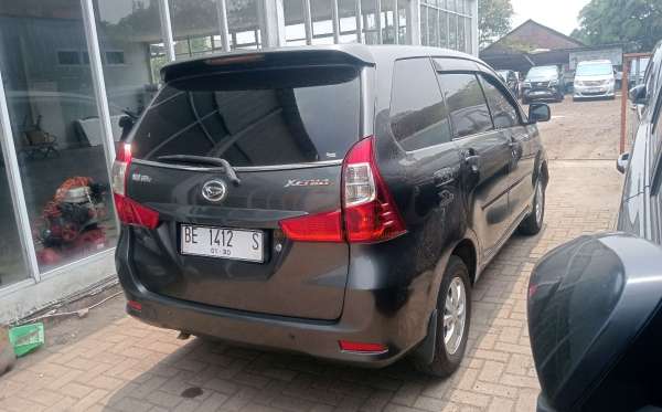 DAIHATSU XENIA 1.3 X