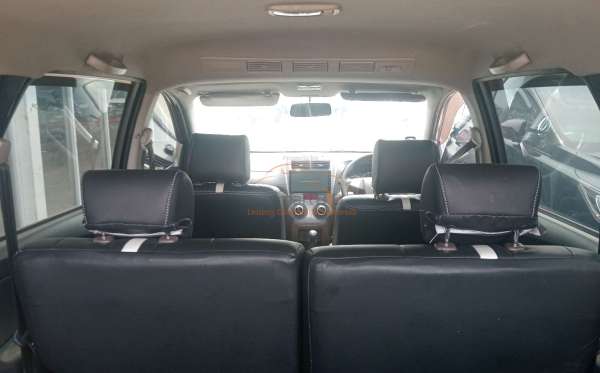 DAIHATSU XENIA 1.3 X