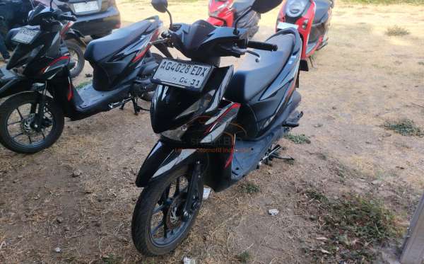 HONDA  BEAT
