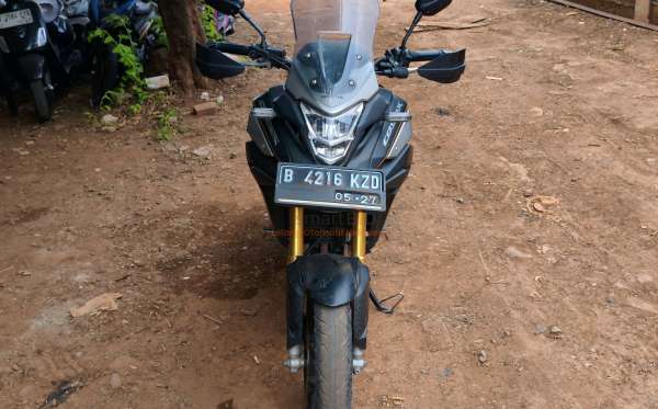 HONDA CB 150 X