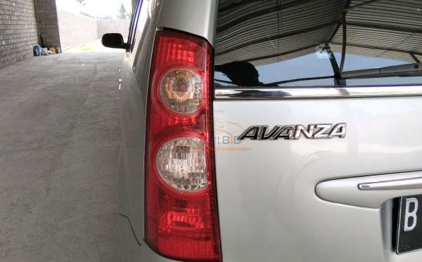 TOYOTA AVANZA 1.3 G