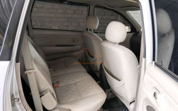 TOYOTA AVANZA 1.3 G