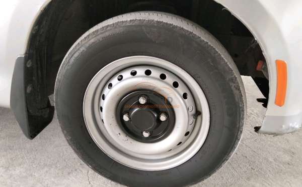 TOYOTA AVANZA 1.3 G