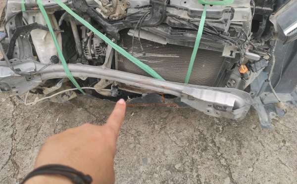 TOYOTA AVANZA