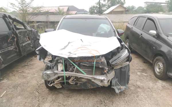 TOYOTA AVANZA