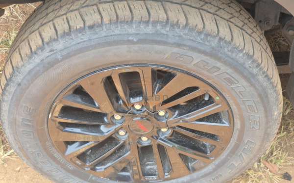 TOYOTA FORTUNER 2.7 SRZ