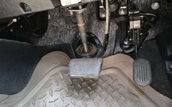 TOYOTA FORTUNER 2.7 SRZ