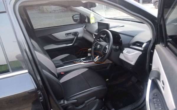 TOYOTA VELOZ 1.5 Q CVT