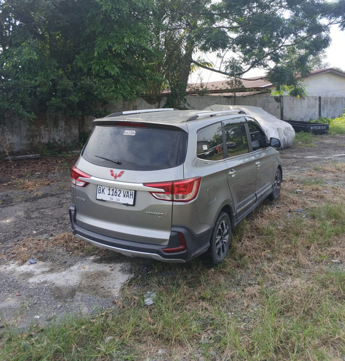 WULING  CONFERO  S 1.5L