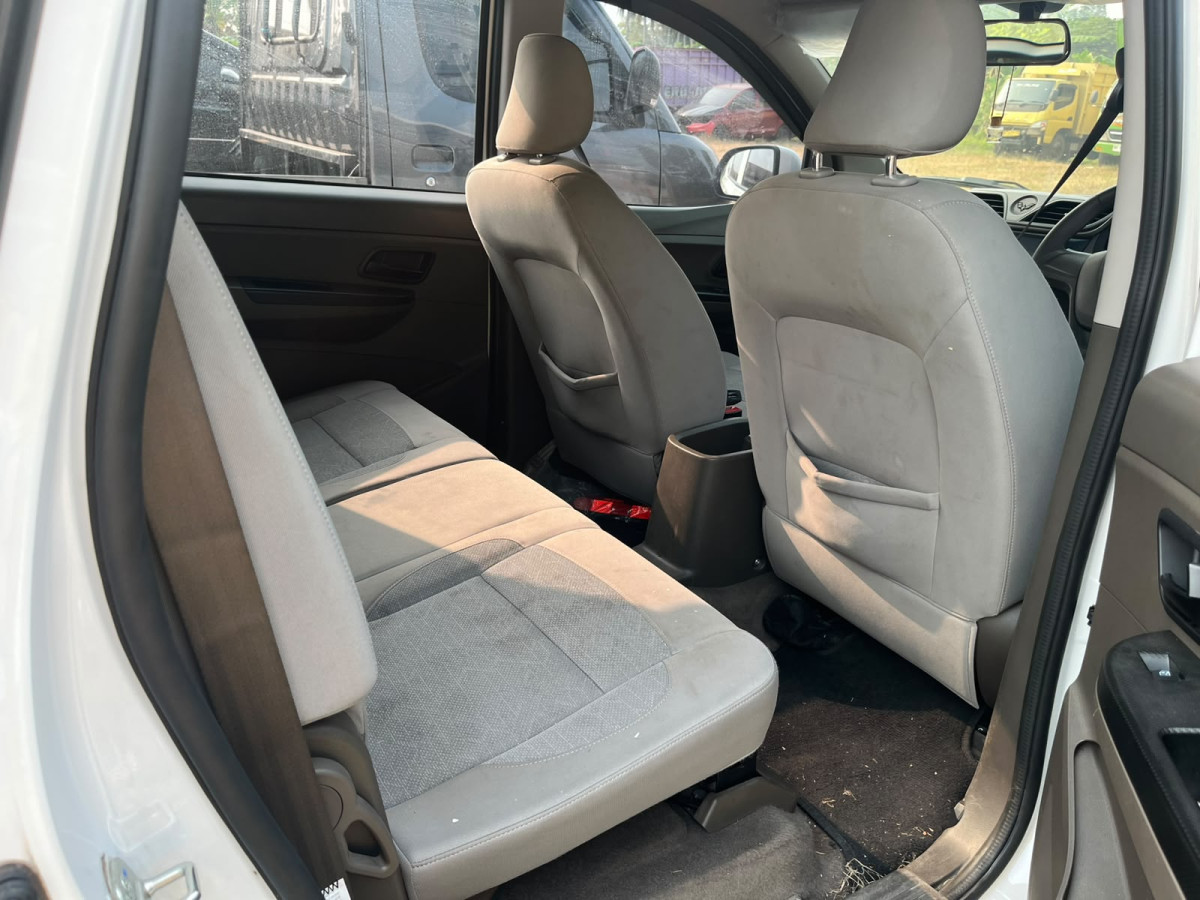 WULING  CONFERO  1.5 DB MY (4X2)