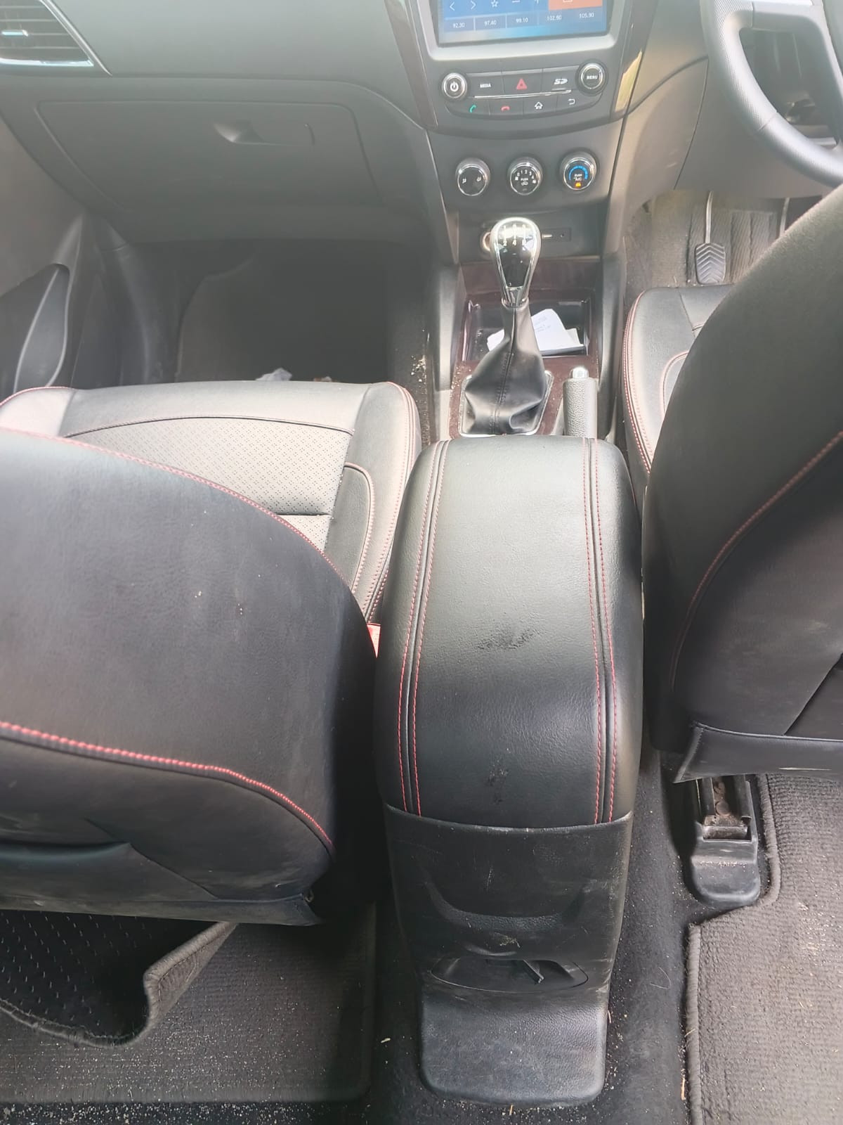 WULING  CONFERO  S 1.5L