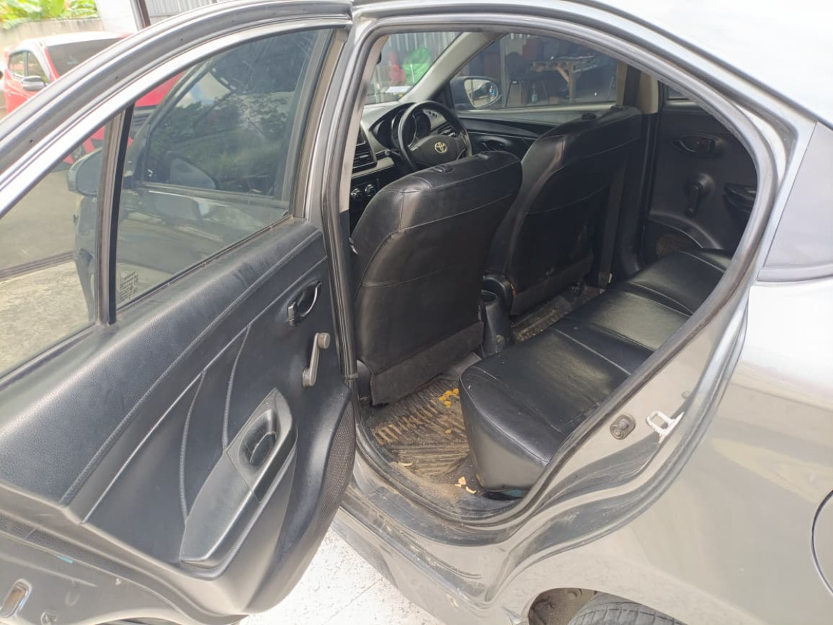 TOYOTA LIMO 1.5