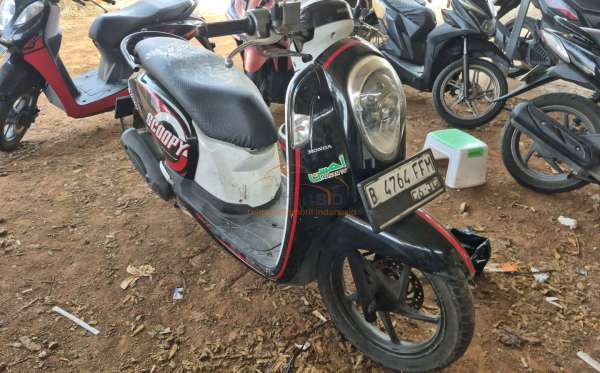 HONDA SCOOPY FI
