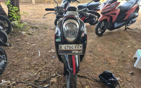 HONDA SCOOPY FI