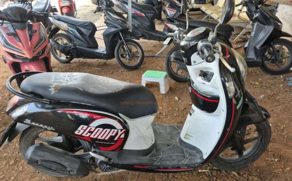 HONDA SCOOPY FI