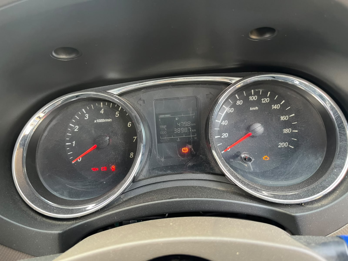 WULING  CONFERO  1.5 DB MY (4X2)