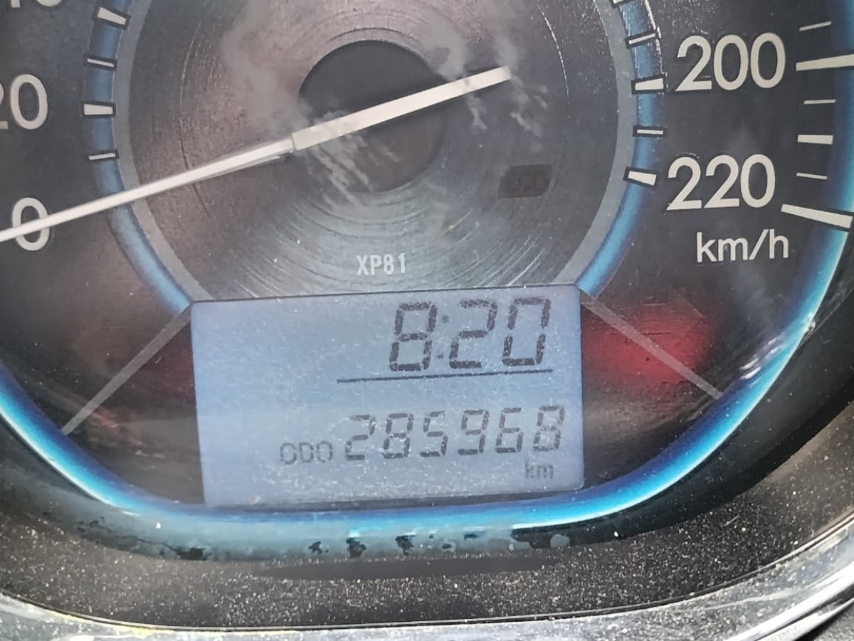TOYOTA LIMO 1.5