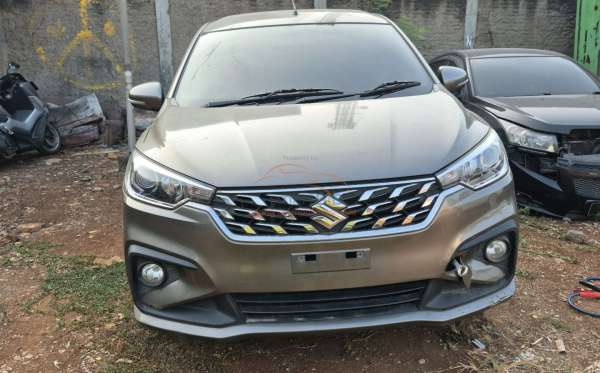 SUZUKI ERTIGA GX