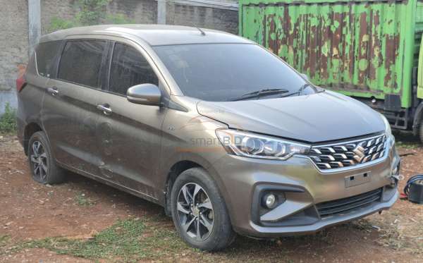 SUZUKI ERTIGA GX
